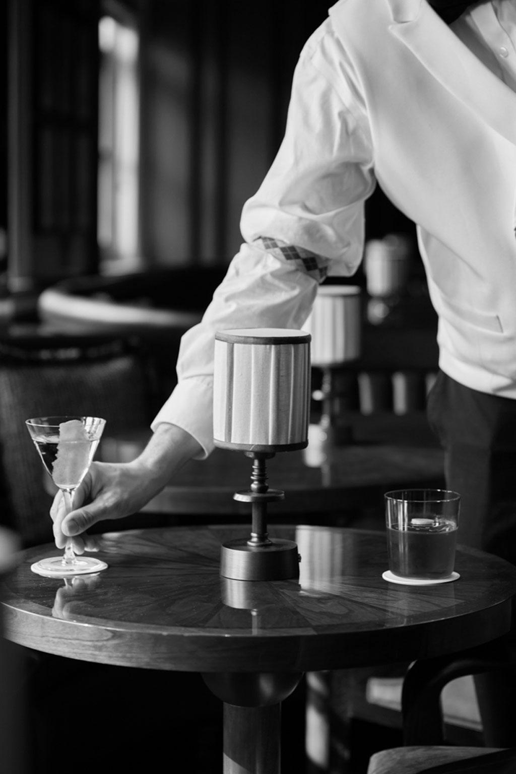 Simpson's Bar details - Simpson's in the Strand