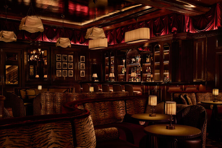 Nellie’s Tavern: A Room for Artists